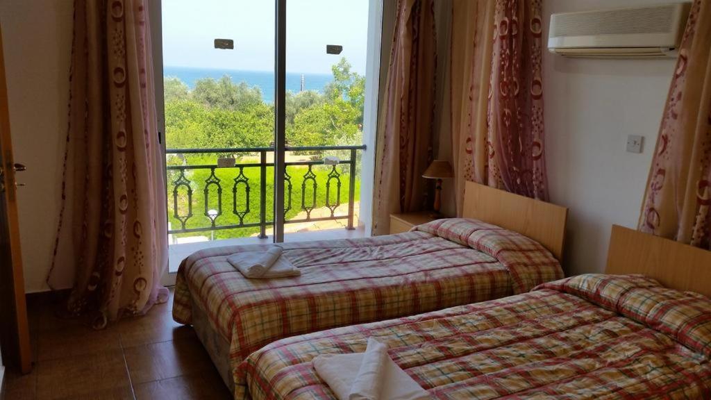 Villa Sotiroulla Kato Yialia Exterior photo